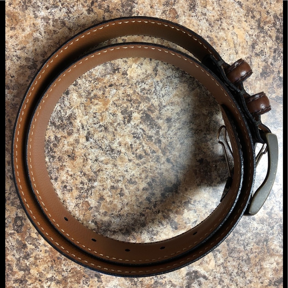 NWOT Joseph Abboud Leather Belt